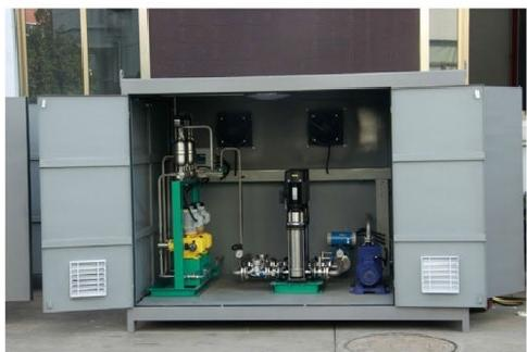 石油平台小型箱式加药3 石油平台小型箱式加药3