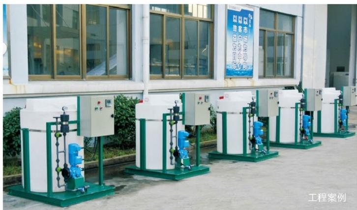 酸、碱加药装置1